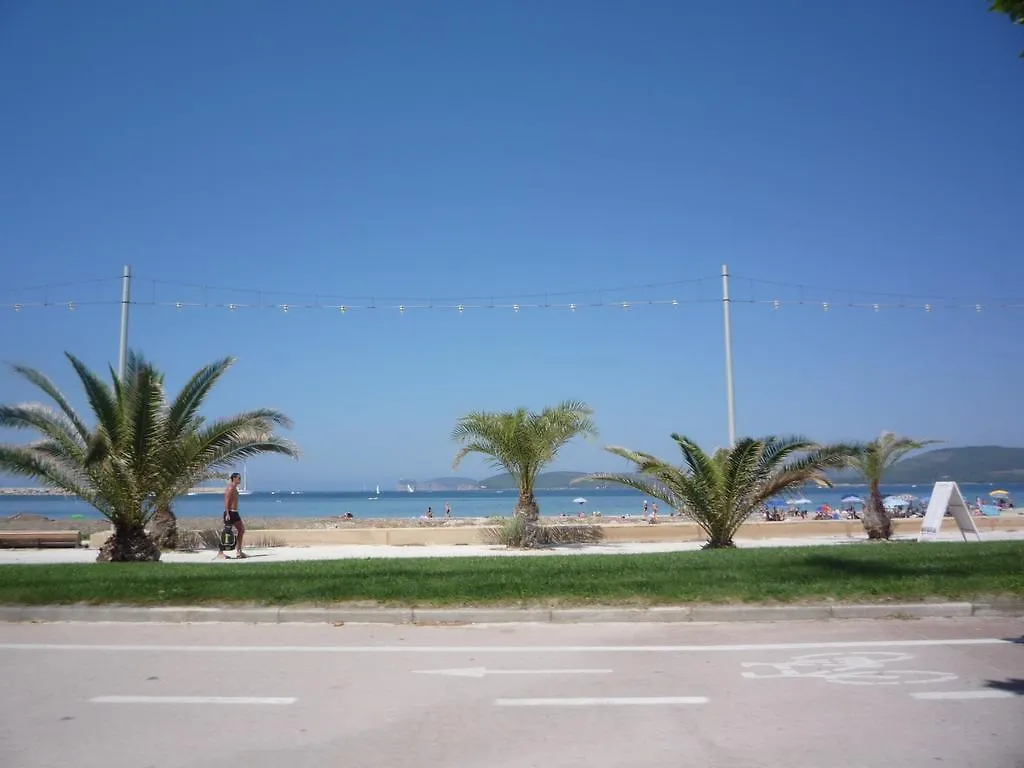Alghero In Ιταλία